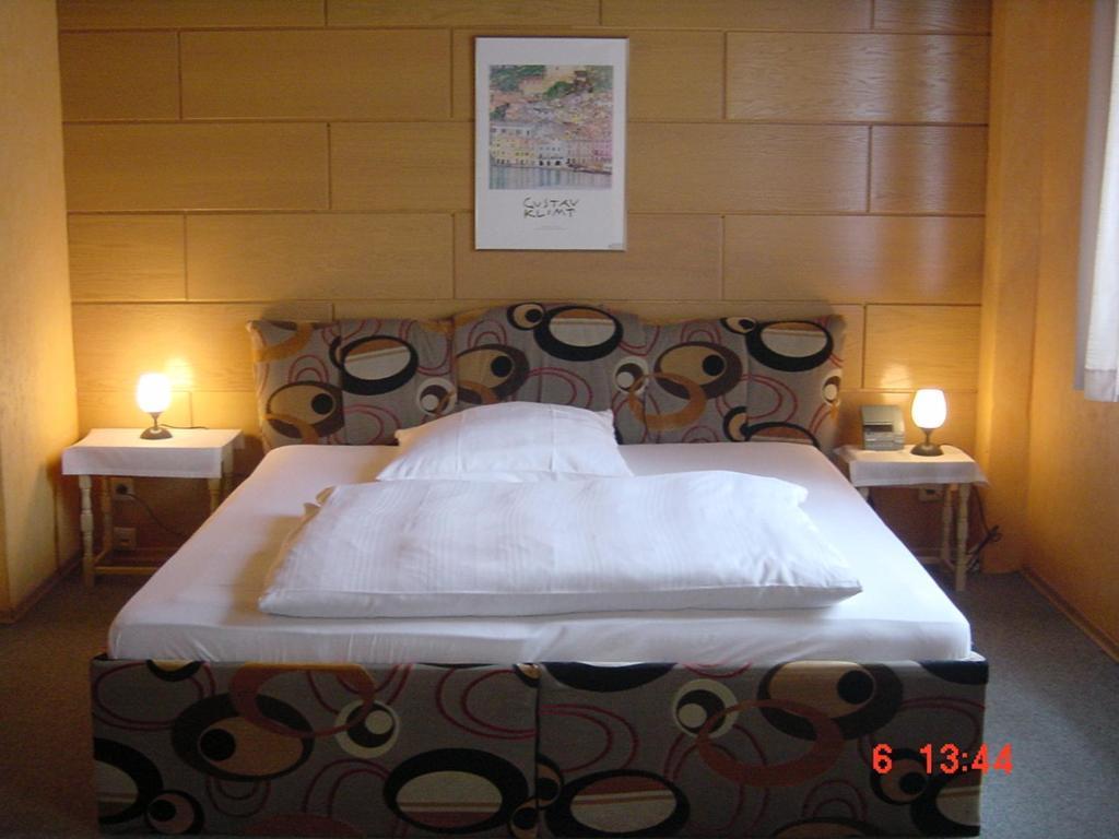 Hotel Schmidt Selb Pokoj fotografie